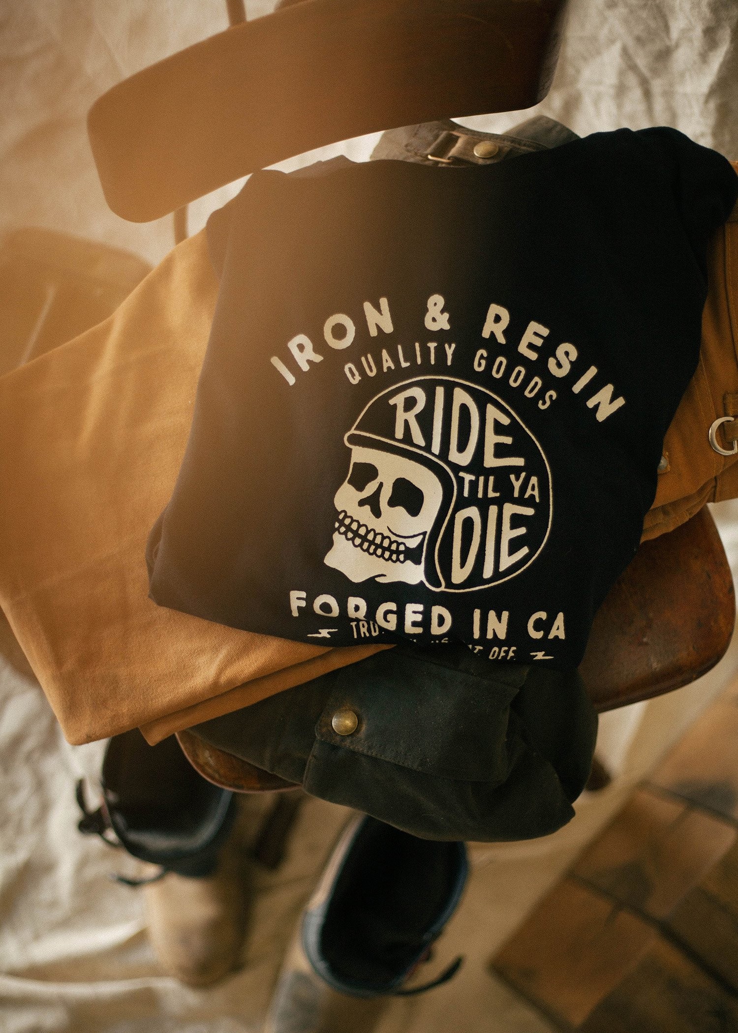 Skull Ride Tee - Iron and Resin